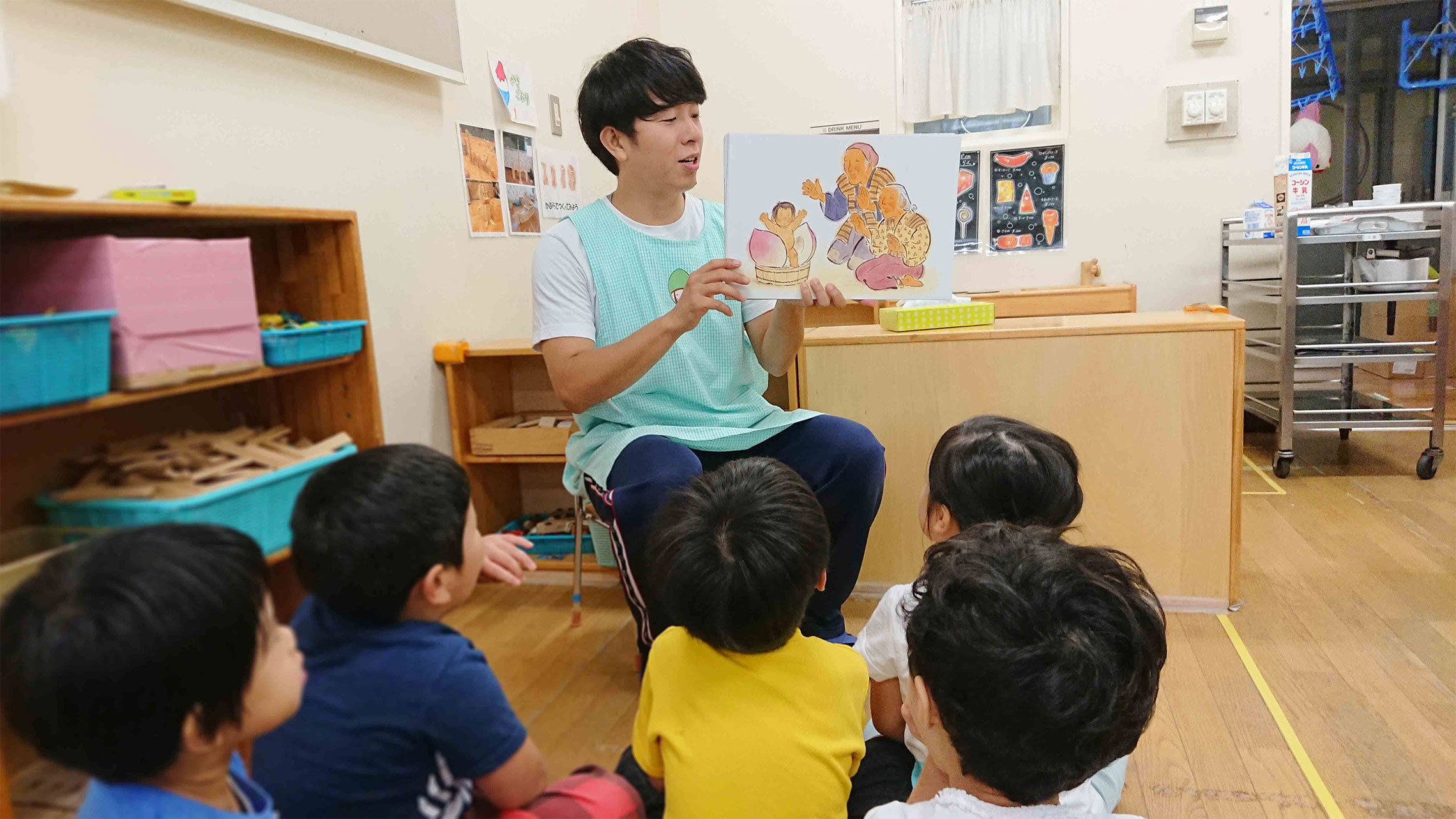 保育士の様子①
